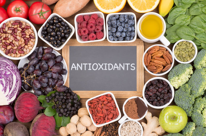 The Power of Antioxidants for Awesome Hair 🌟🌱